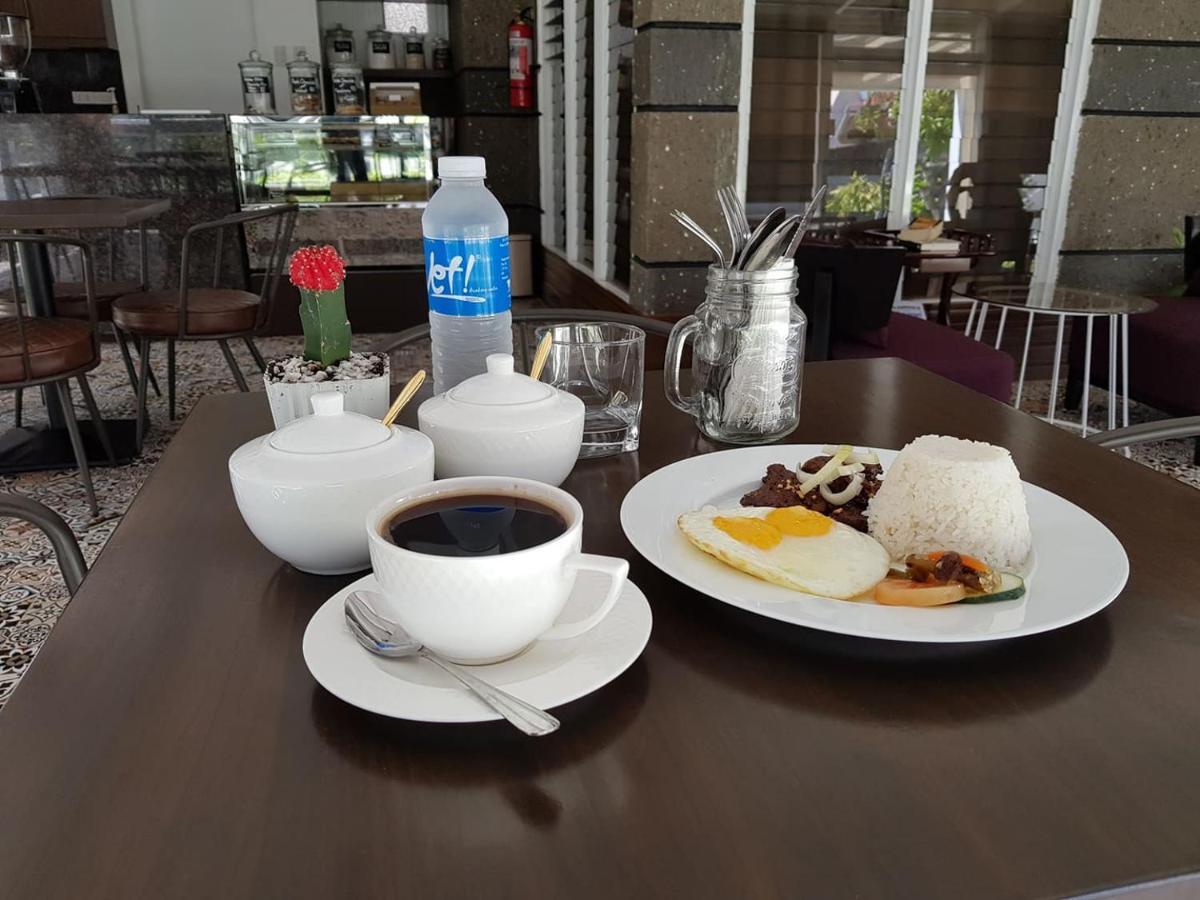 Casa Estela Boutique Hotel & Cafe Calapan Ngoại thất bức ảnh